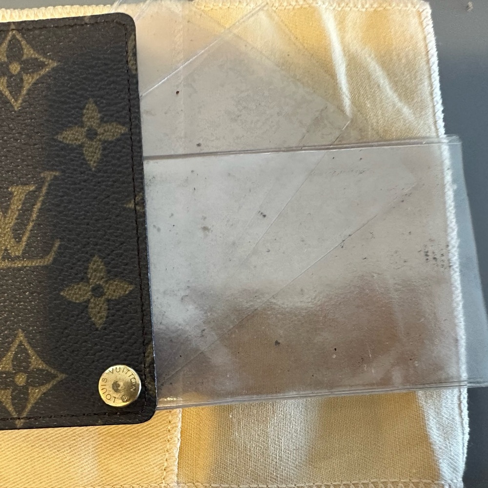 Louis Vuitton Porte Cartes Monogram Card Holder w Dust Cover - Picture 3 of 11